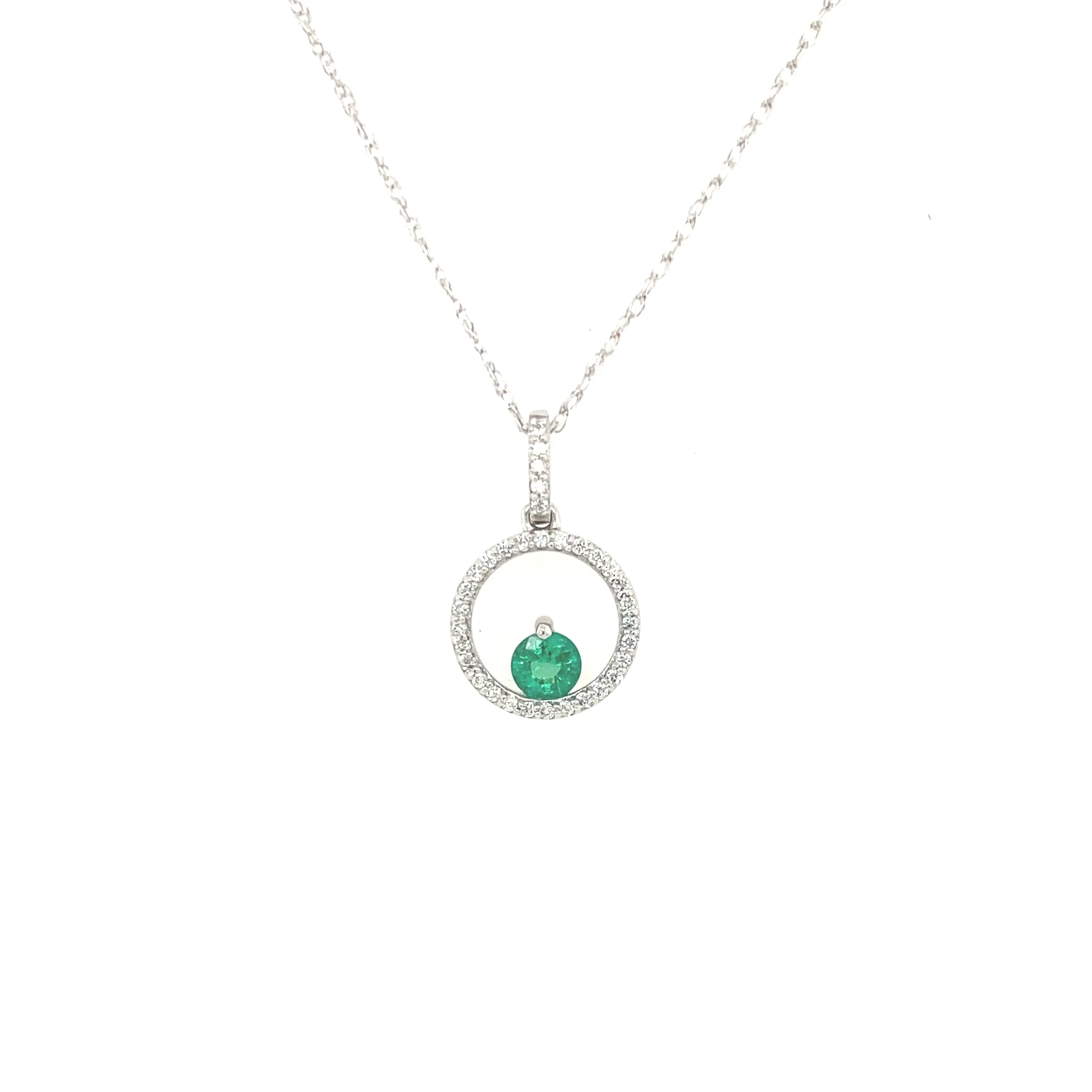 14K White Gold Diamond and Emerald Circle Necklace