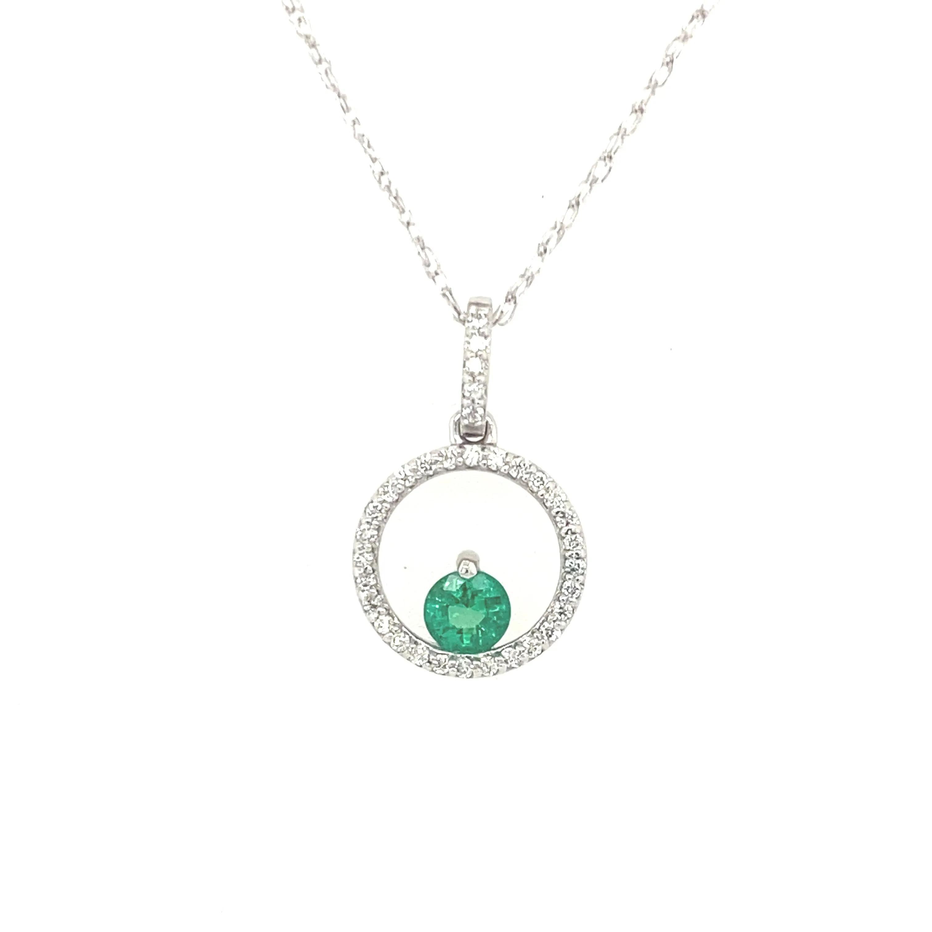 14K White Gold Diamond and Emerald Circle Necklace