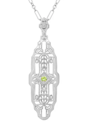 1920's Filigree Peridot Pendant Necklace in Sterling Silver - Art Deco Lozenge Shape