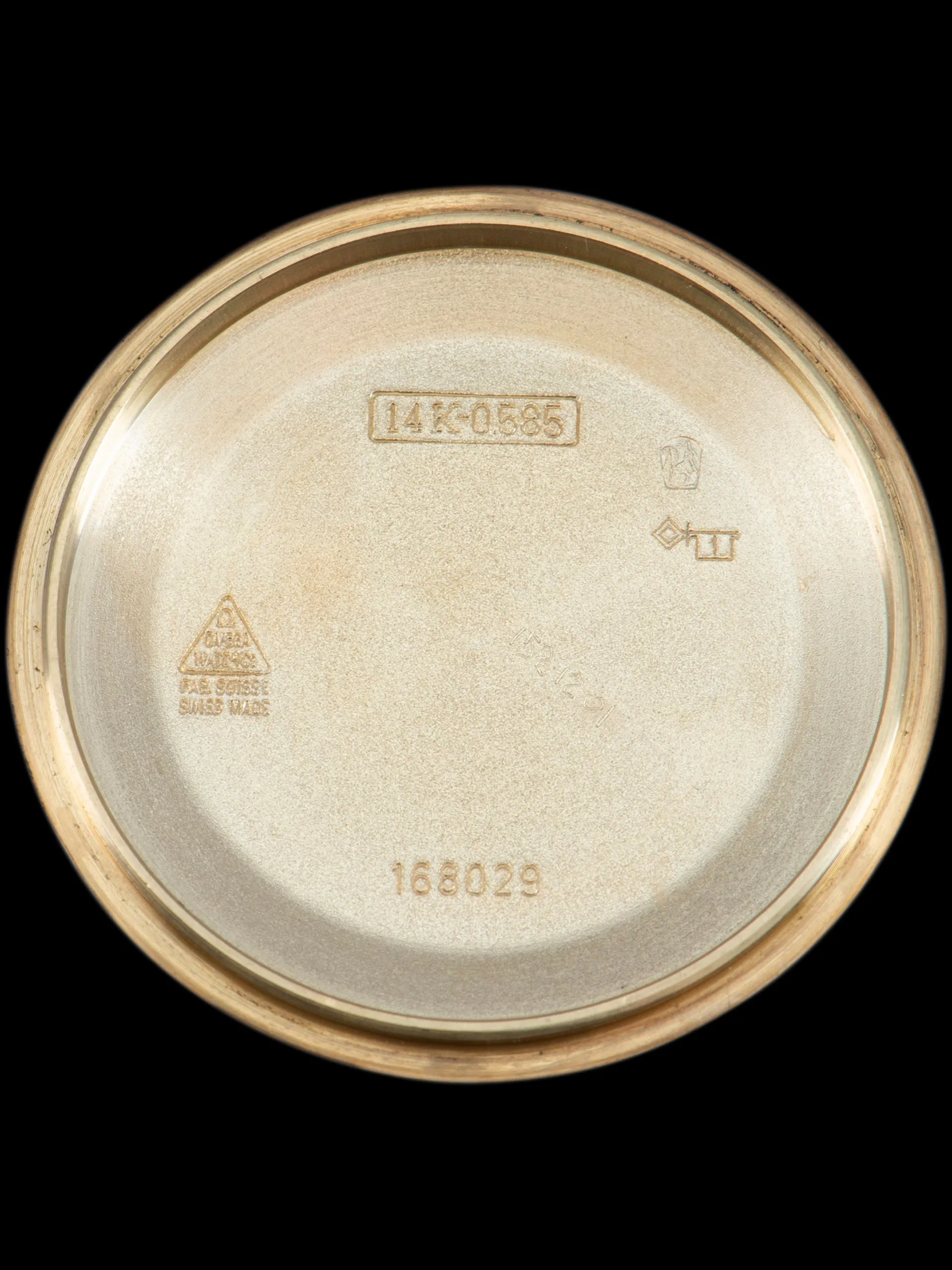 1970 Omega Constellation (Ref. 168.029) 14K YG "Linen Dial"