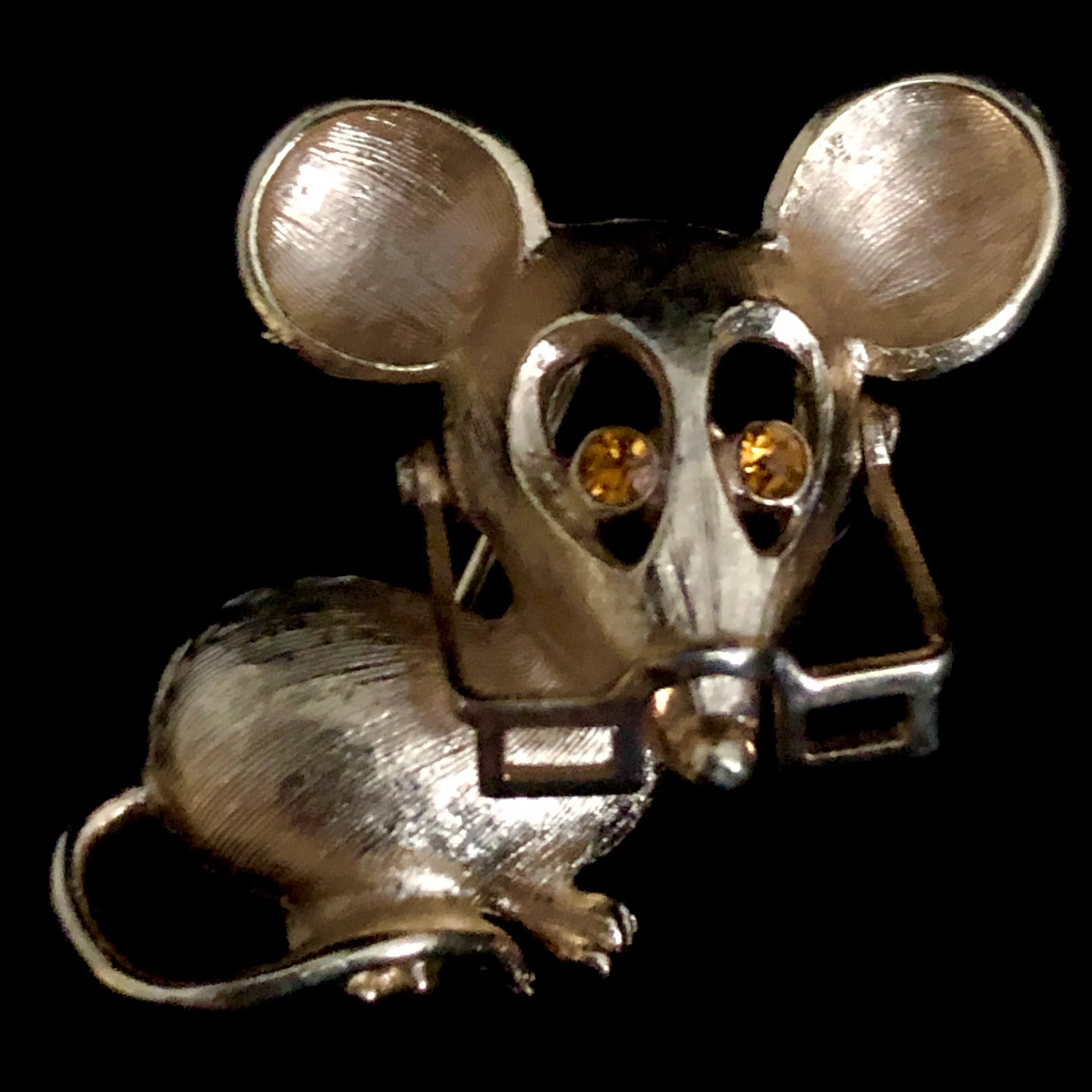 1973 Avon Spectacular Mouse Pin