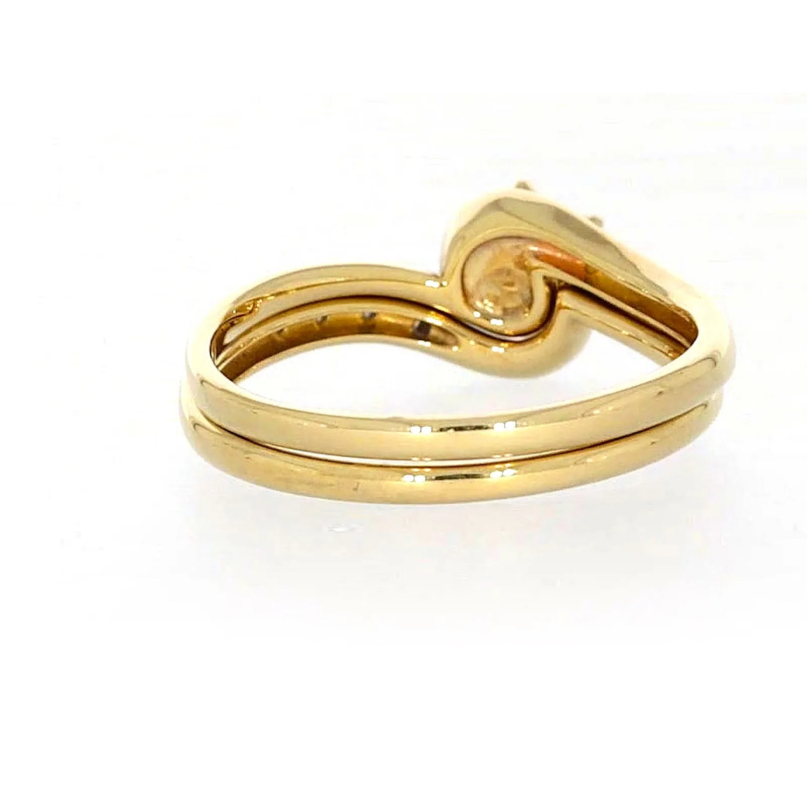 9ct Yellow Gold Round Brilliant Cut with 0.15 CARAT tw of Diamonds Ring