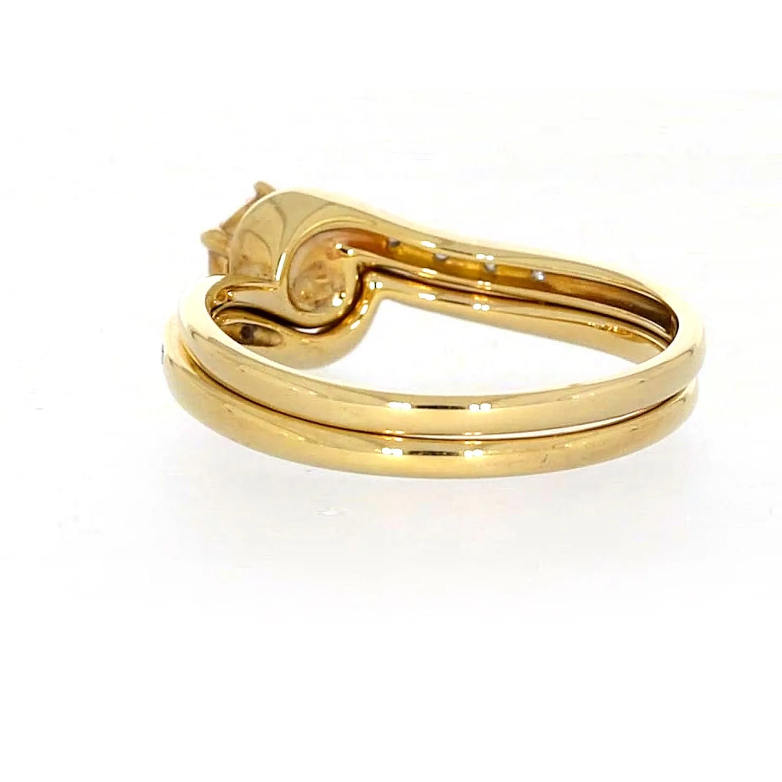 9ct Yellow Gold Round Brilliant Cut with 0.15 CARAT tw of Diamonds Ring