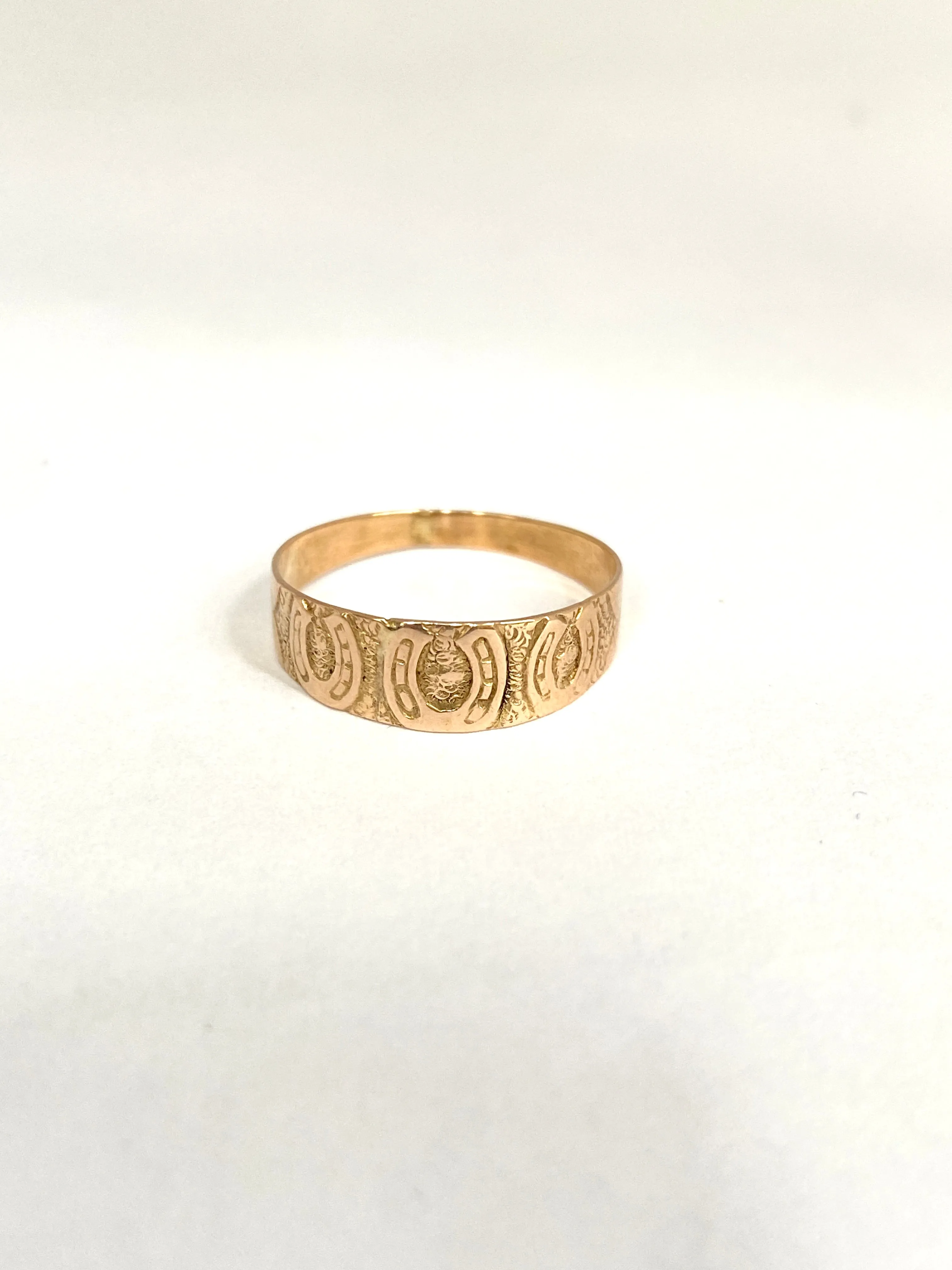 Antique, 9ct Gold, Horse Shoe Engraved Stacking Band, Hallmarked 9ct Gold, Birmingham, 1902