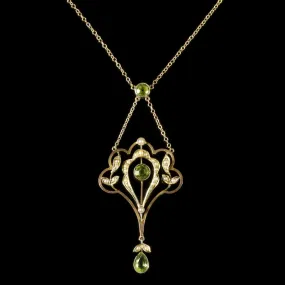 Antique Victorian Peridot Pearl Pendant Necklace Circa 1900