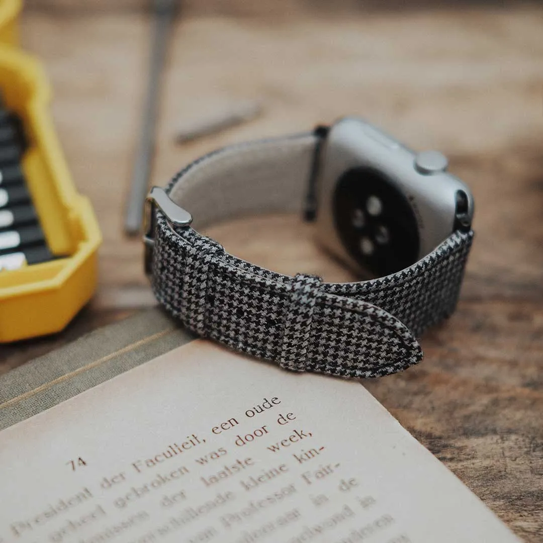 Apple Watch BLACK & WHITE houndstooth