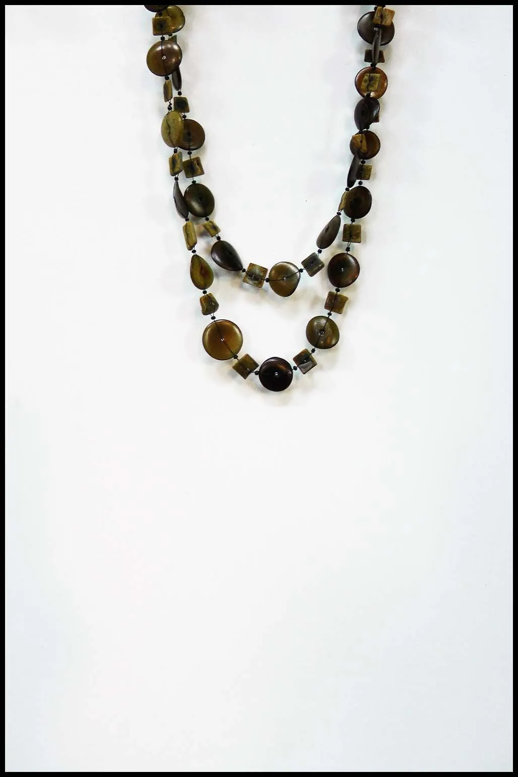 Button Bead Long Necklace