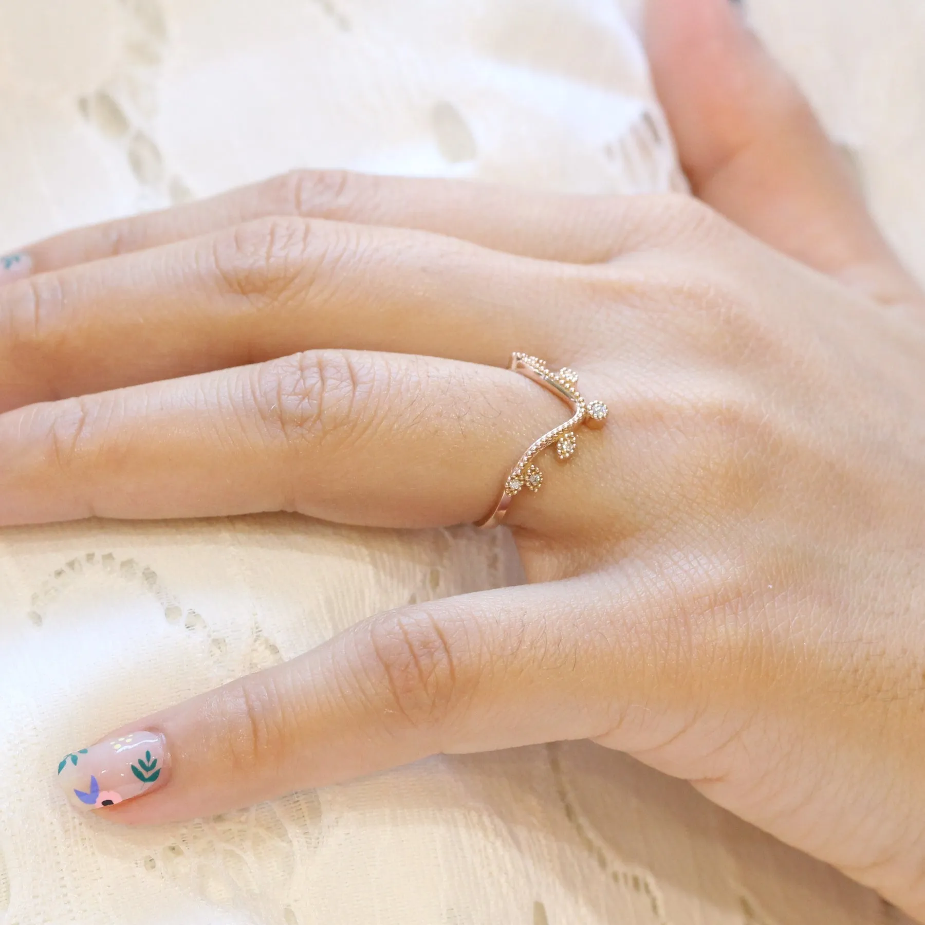 Curved Leaf Diamond Wedding Ring in Deep U Shaped Milgrain Band