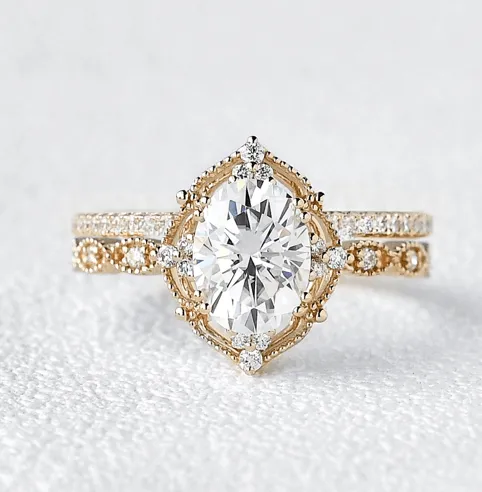 Custom ring for kplante Custom Pear Shaped Moissanite Ring Set 2pcs / Solid 14K White Gold