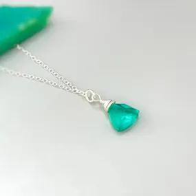 Dainty Emerald Green Necklace Sterling Silver