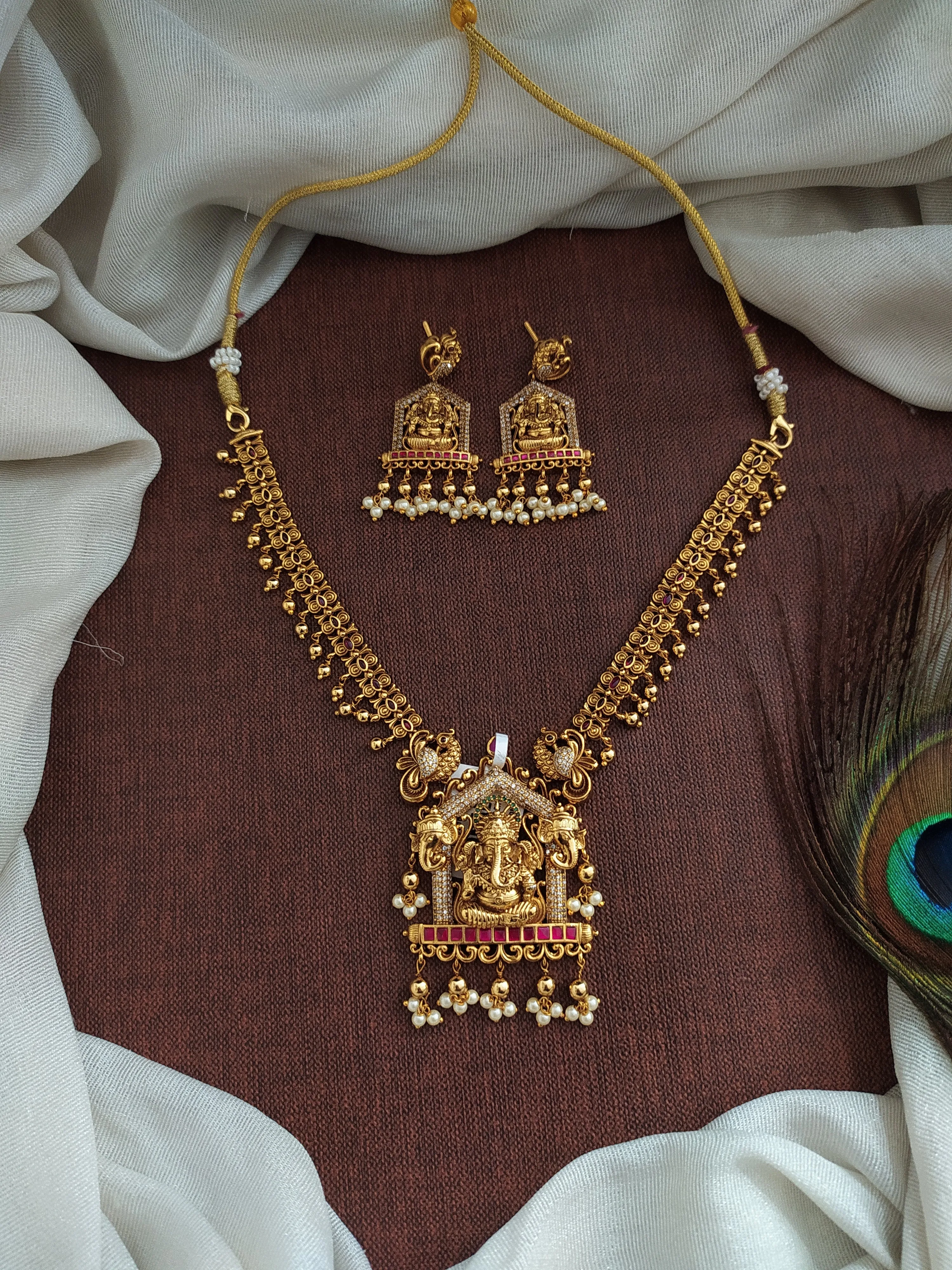 Divine Blessings of Lord Ganesha Jadau Kundan Antique Nagas Necklace Set
