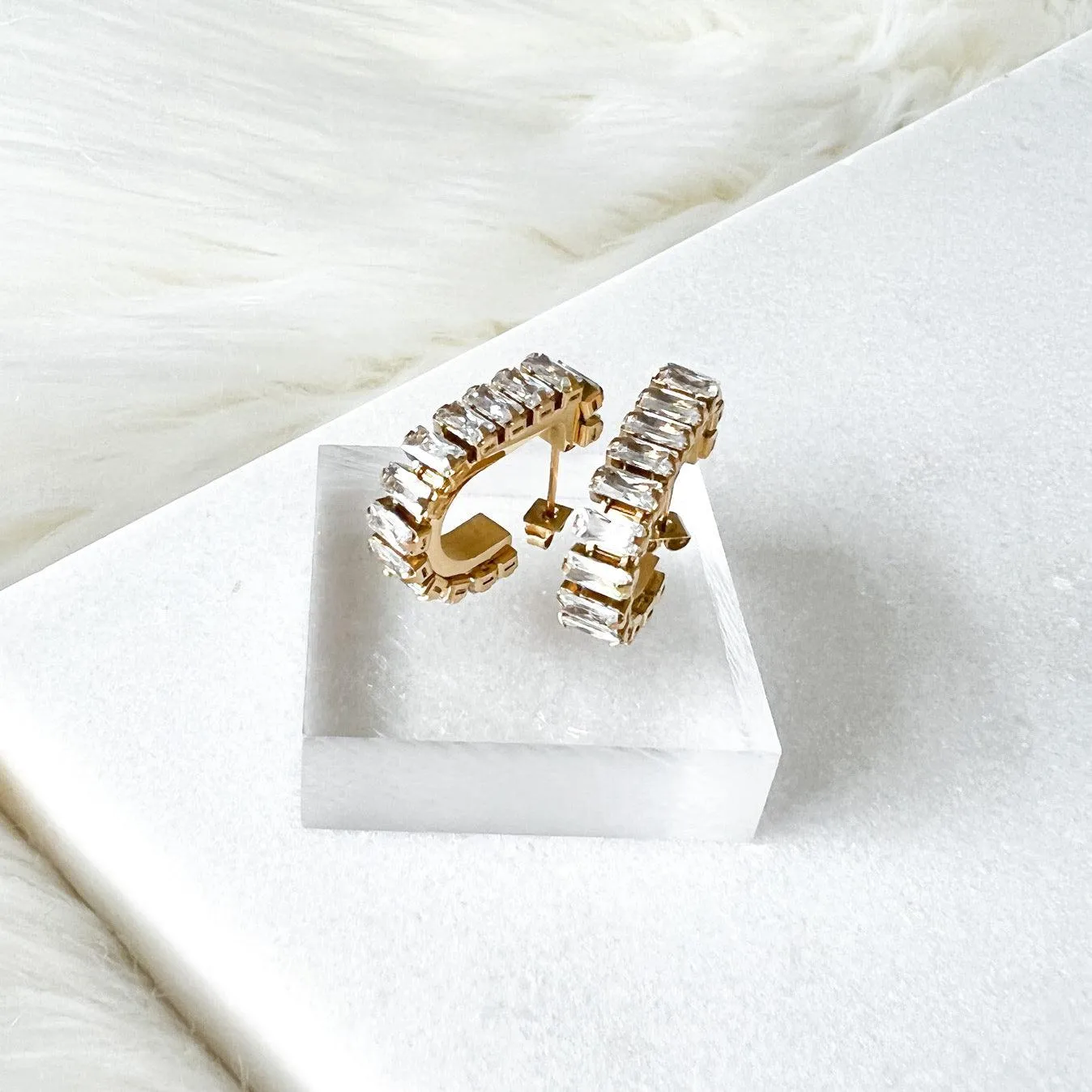 Ellera Earrings