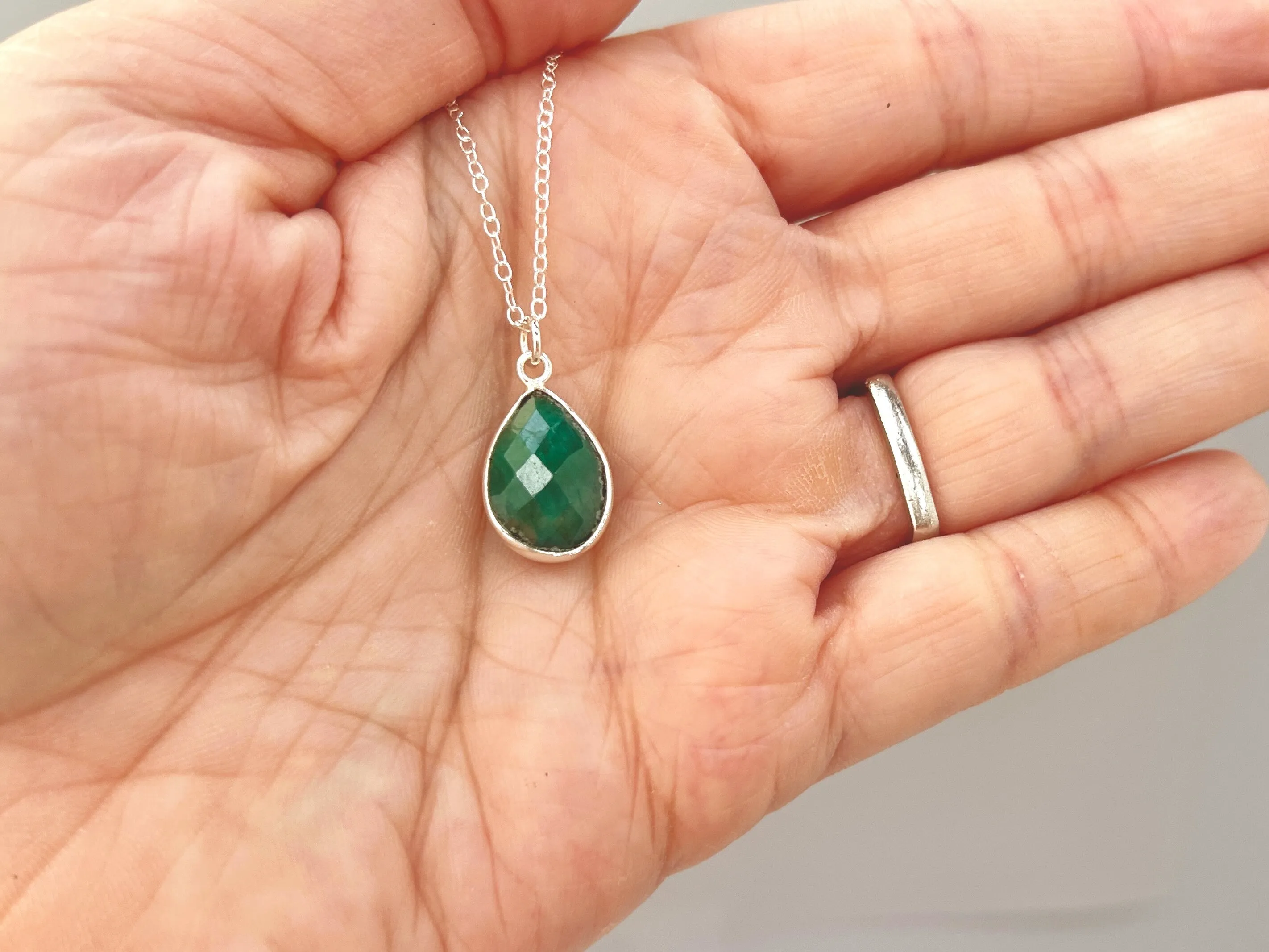 Facetted Emerald Necklace Sterling Silver