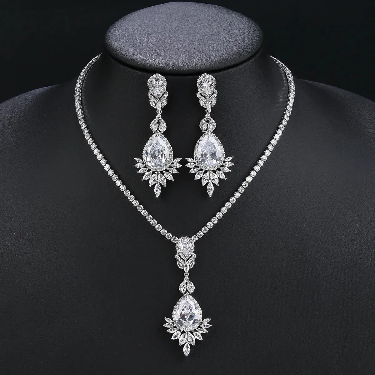 Fashion CZ Cubic Zirconia Water Drop Pendant  Necklace  Earrings Set Bridal Wedding Jewelry Sets for Women Gift CN10472