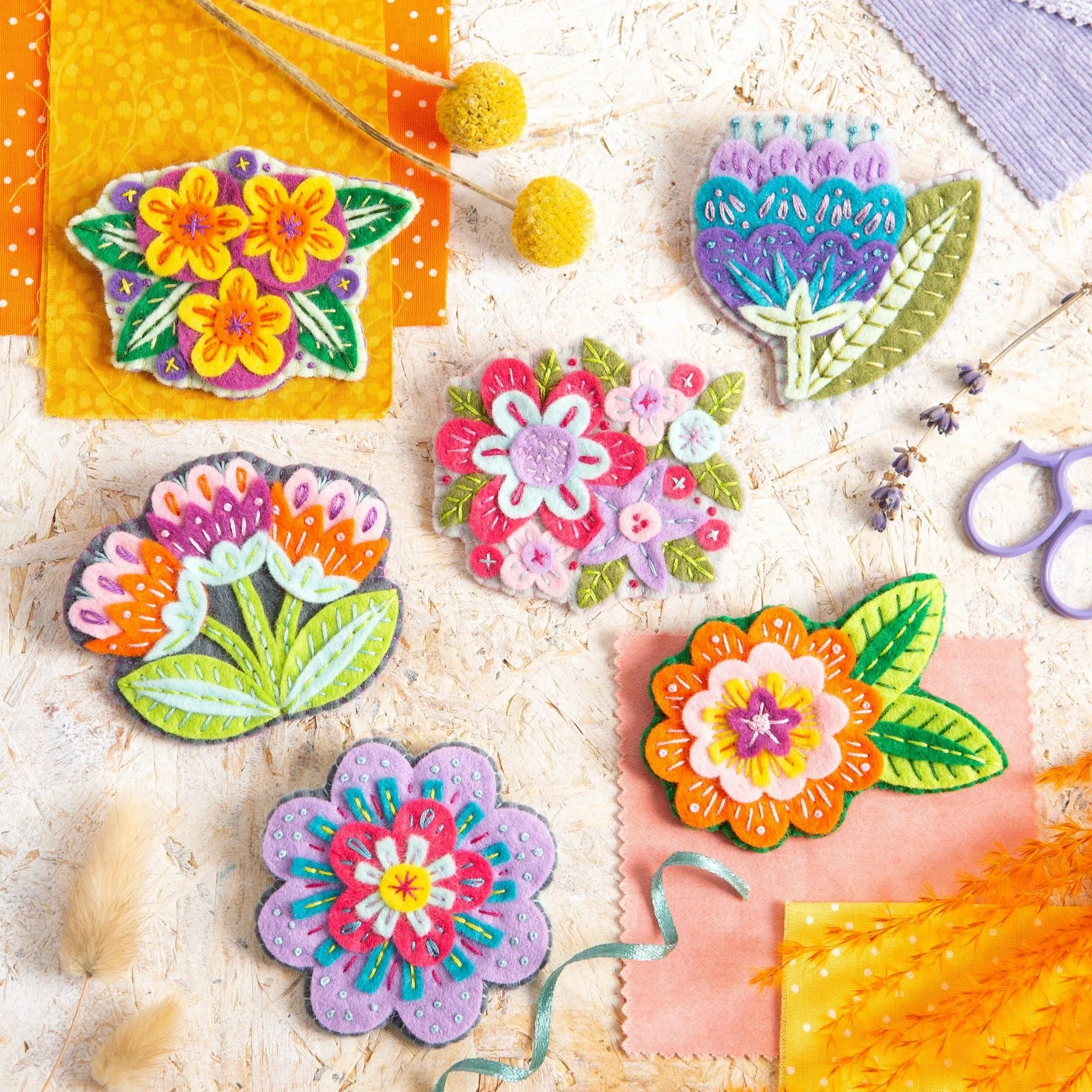 Gertrude Flower Felt Craft Brooch Kit