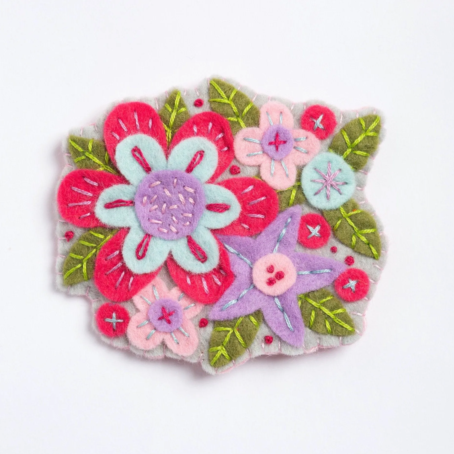Gertrude Flower Felt Craft Brooch Kit