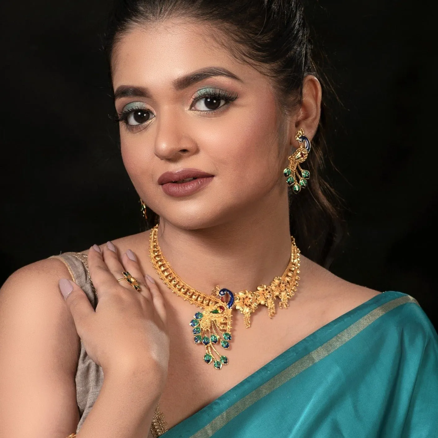 Green Mina Flower Mayur Necklace Set