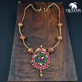 KRITHINIDHI KEMP NECKLACE