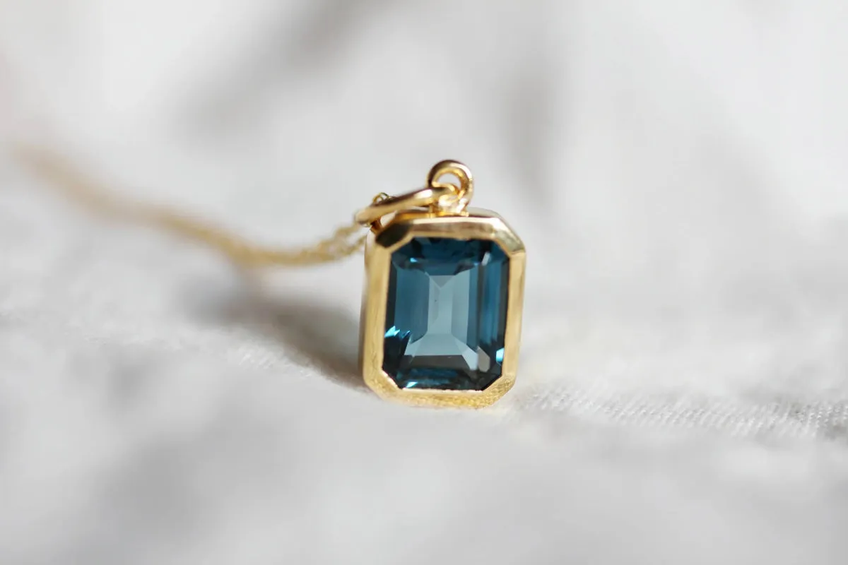 Little Gold Deep Waters Necklace
