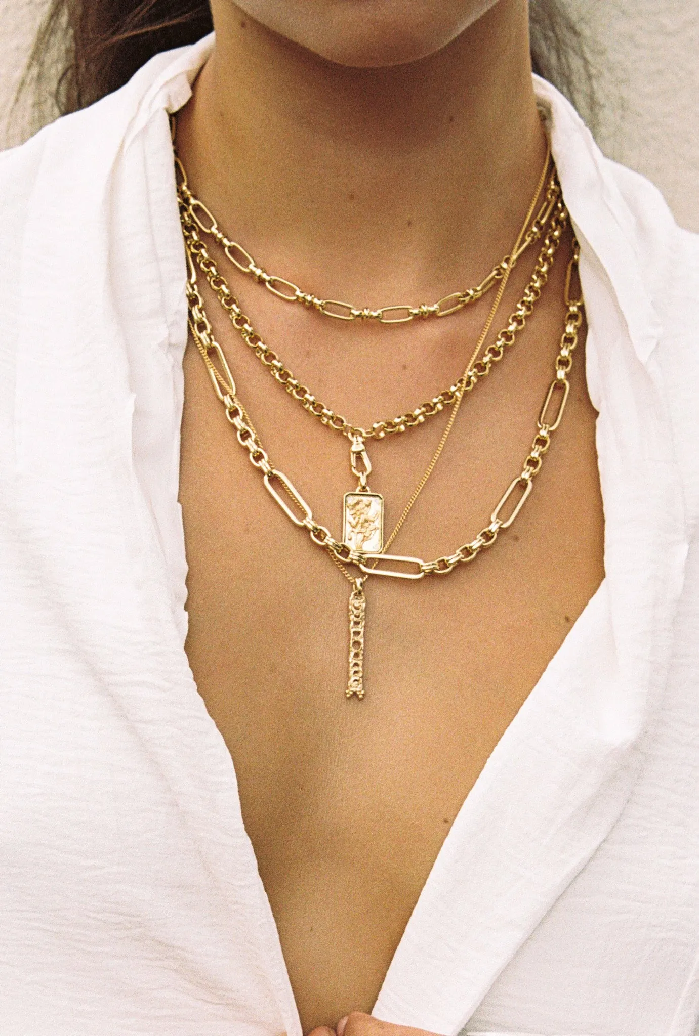 Lunar phases necklace gold plated