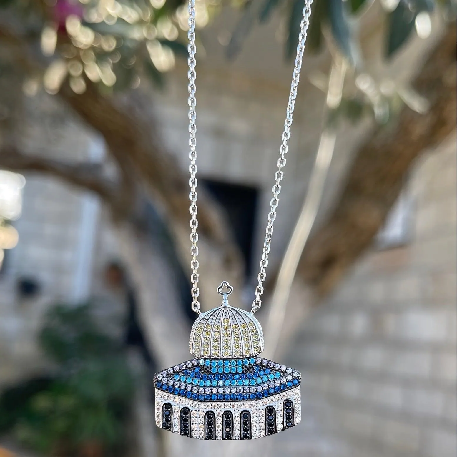 MAC112 Masijid Pattern Keffiyeh Necklace