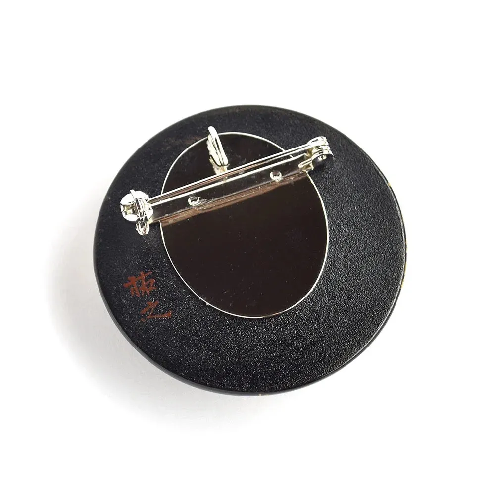 Maki-e Urushi Lacquer Brooch - Tsuge(Japanese box tree) / Wisteria -, Traditional Japanese Urushi Lacquer Jewelry