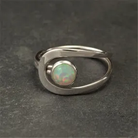 Opal Stone Engagement Rings for Jewelry