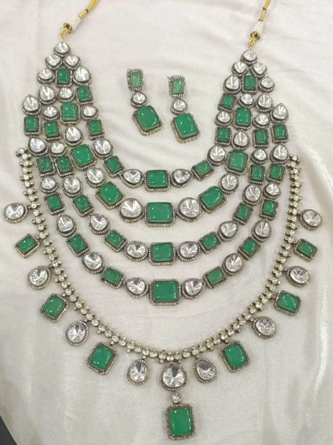 Parineeti Inspired Wedding Necklace Set