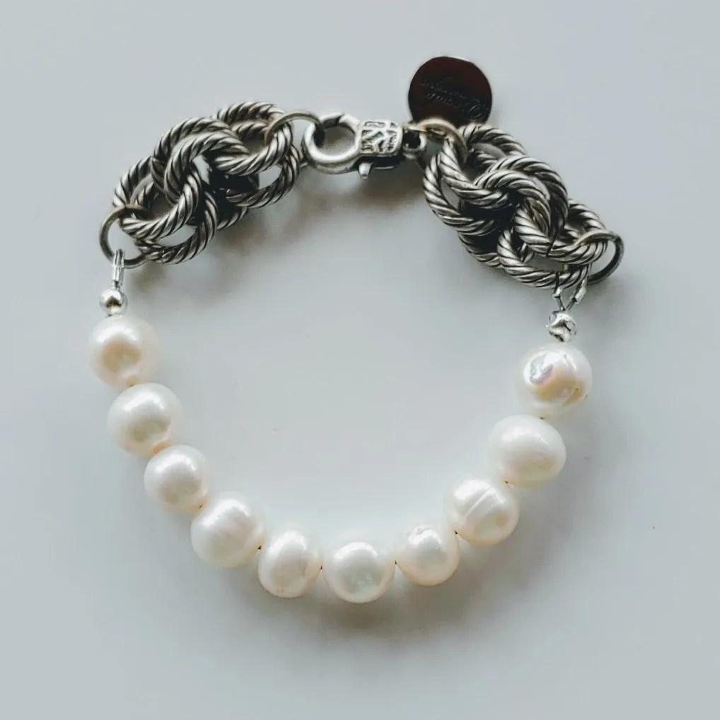 Pearl & Silver Twisted Link Bracelet