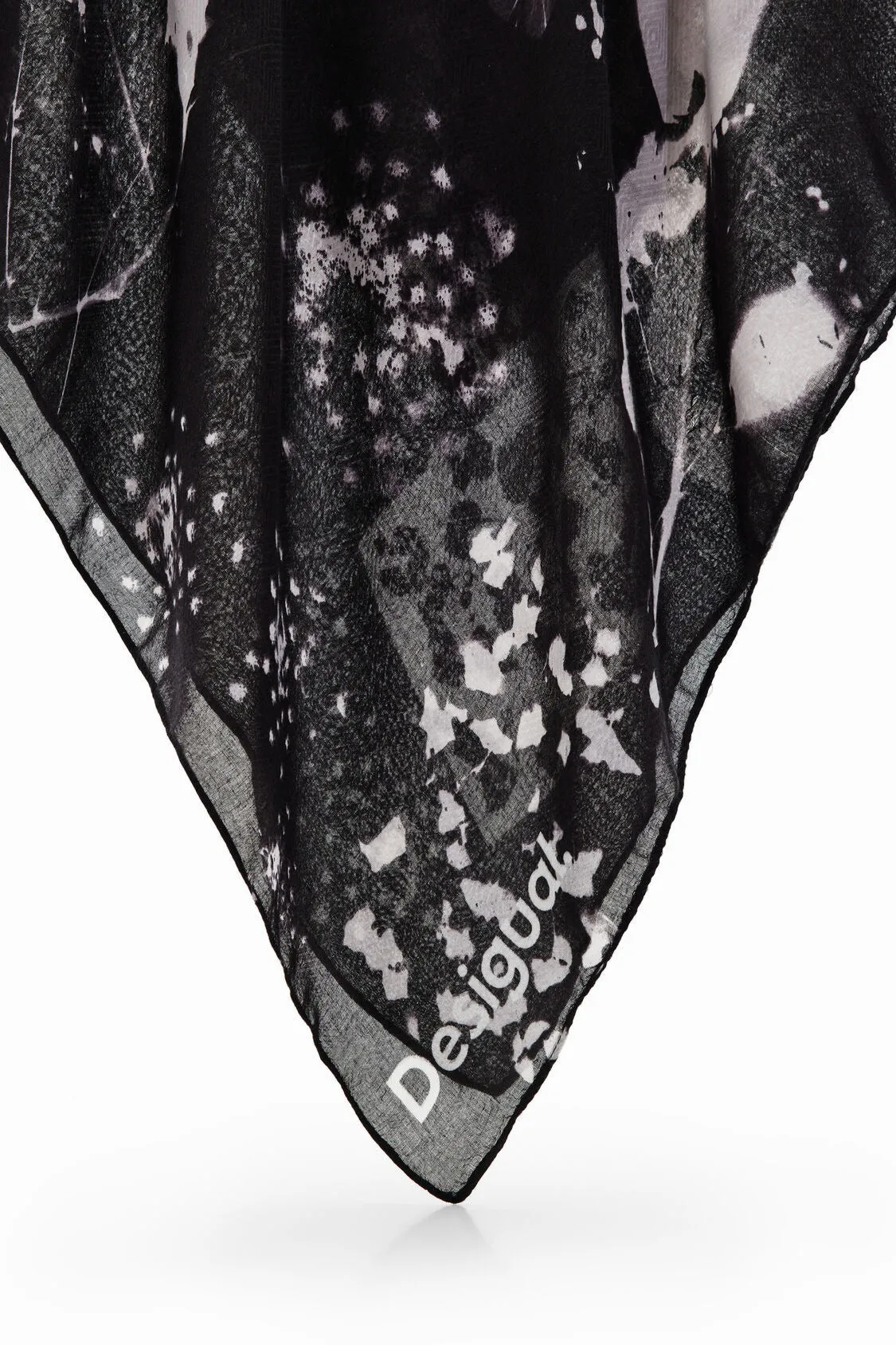 Photographic rectangular foulard