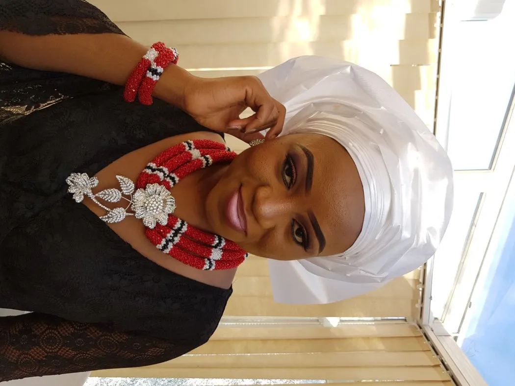 PrestigeApplause Elegant Customised Black Red & White Mixed Elegant African Beads Necklace Jewellery Set