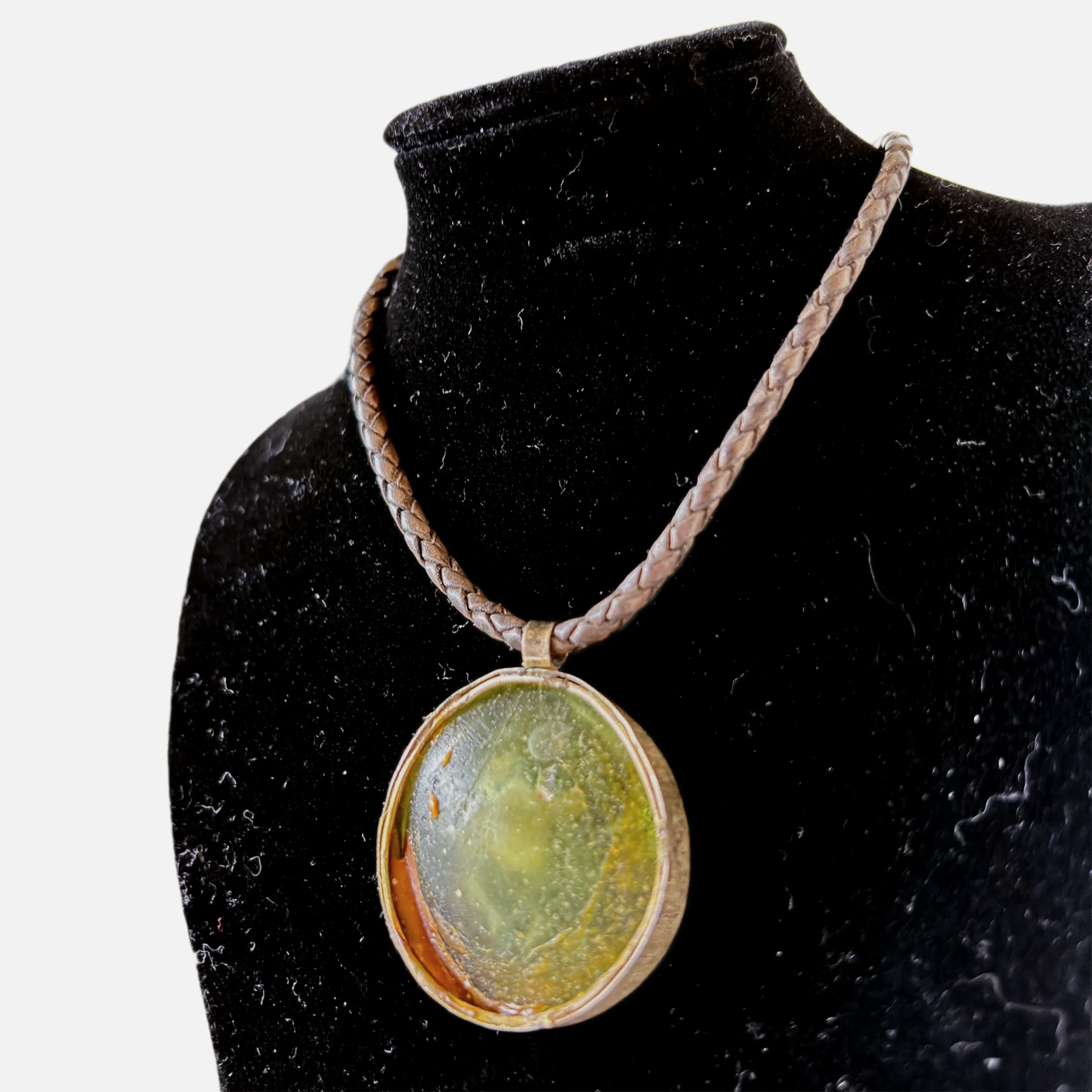Roman Empire Glass Pendant Necklace (99)