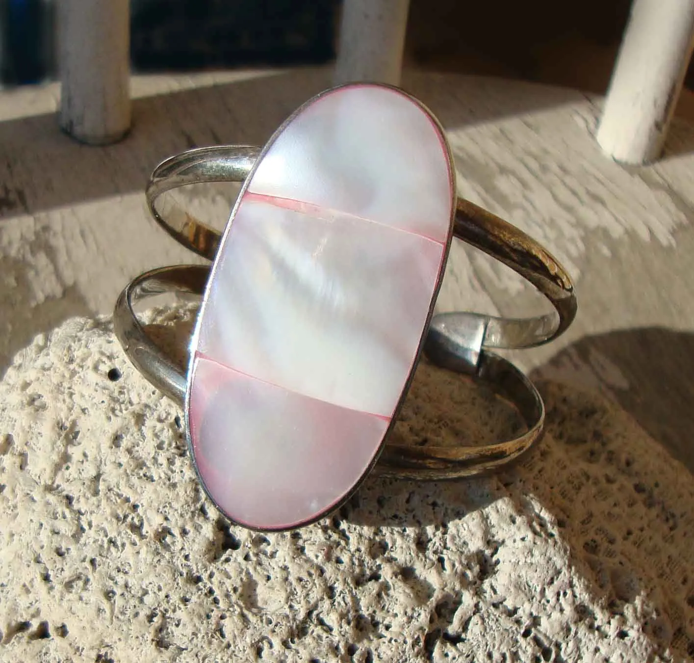 Vintage 70s Zuni Cuff Bracelet Sterling Silver & Pink MOP Shell
